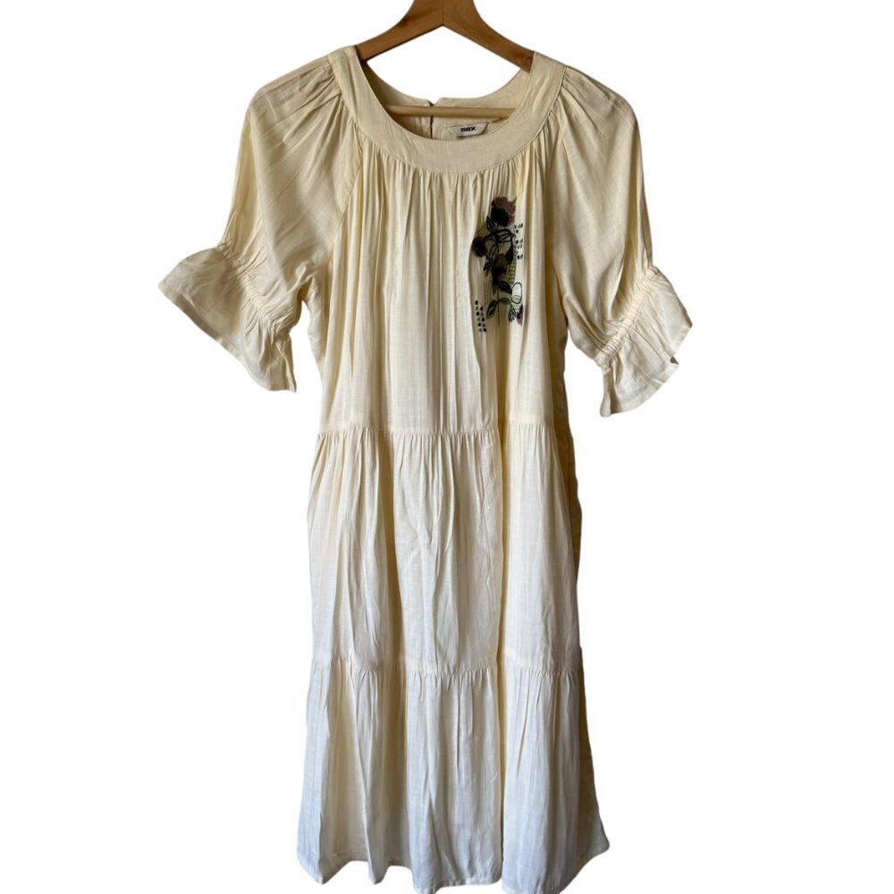 Max Dress Sm/Md Ivory Floral Embroidery Ruffled Short Sleeves Pockets Tiered